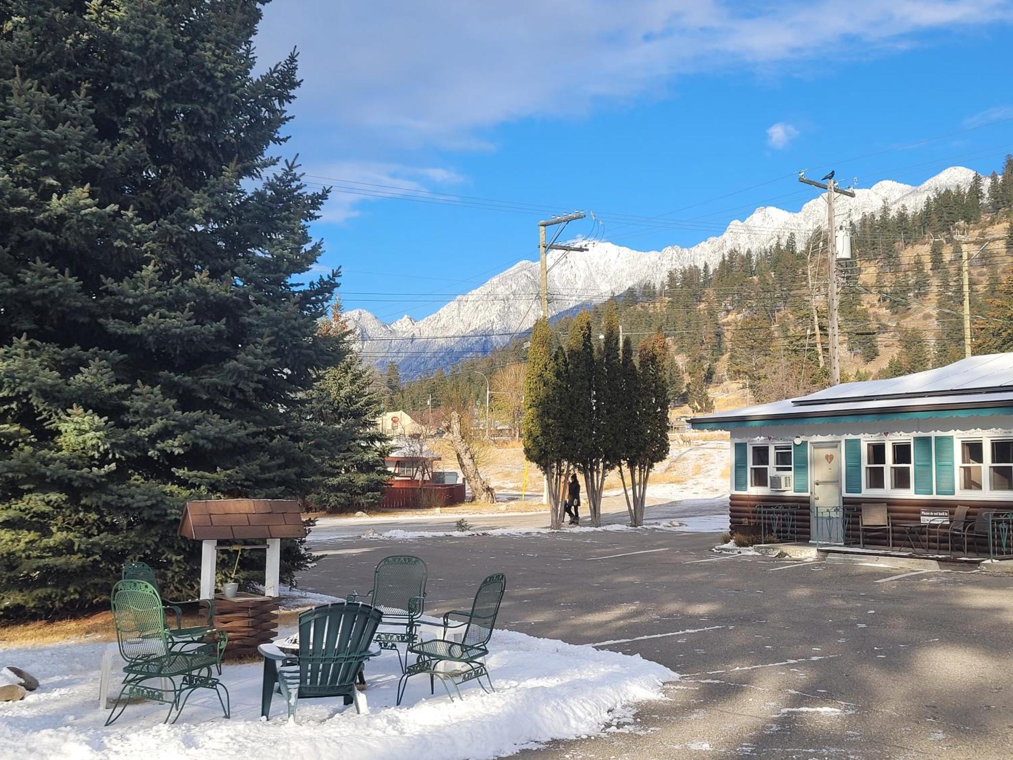 Lido Motel Radium Hot Springs Dış mekan fotoğraf