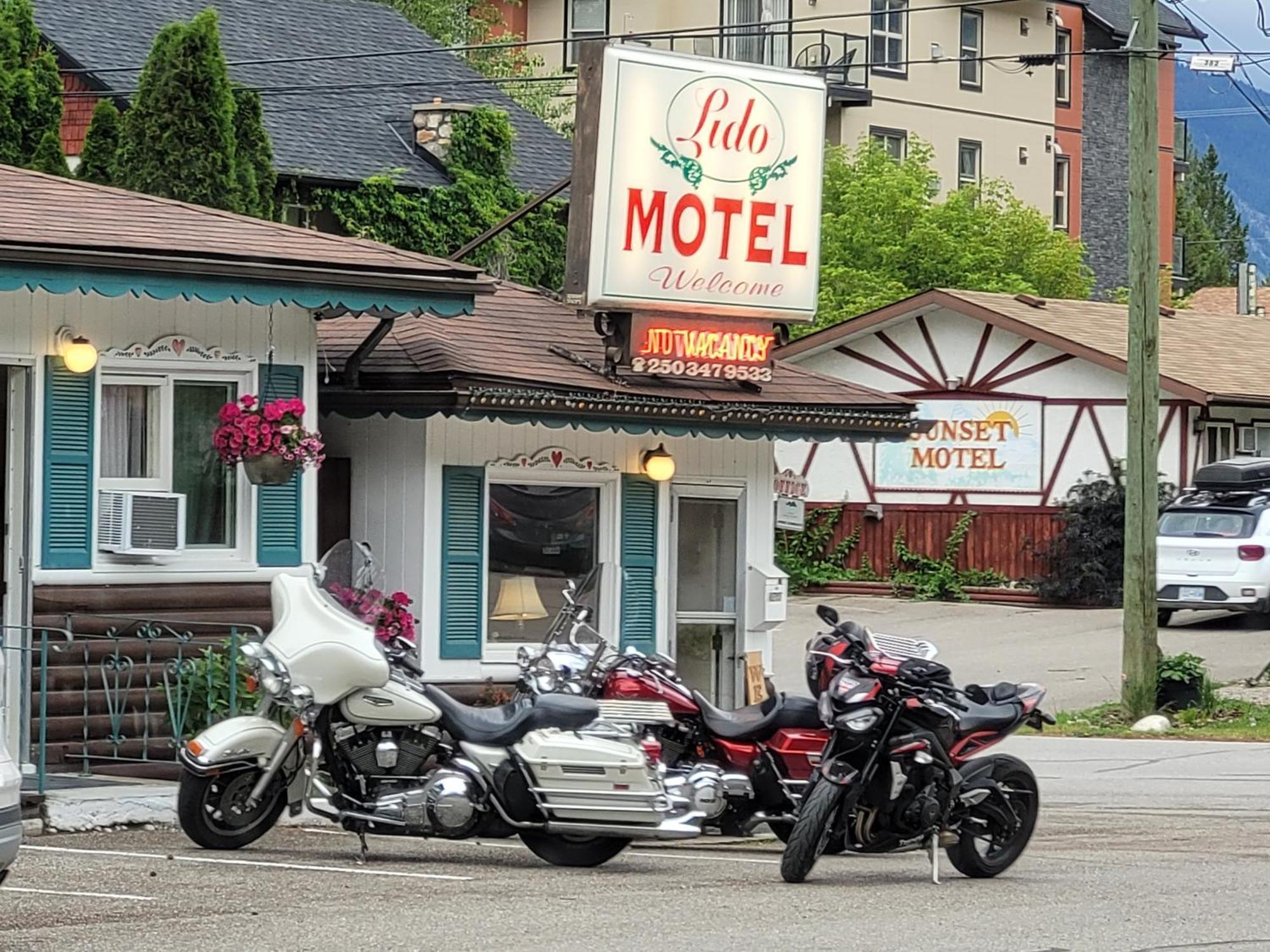 Lido Motel Radium Hot Springs Dış mekan fotoğraf